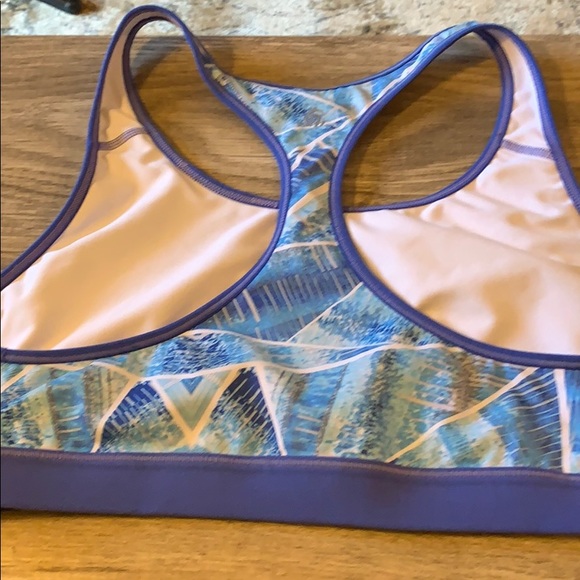 Power Core Sports Bra - Picture 6 of 9